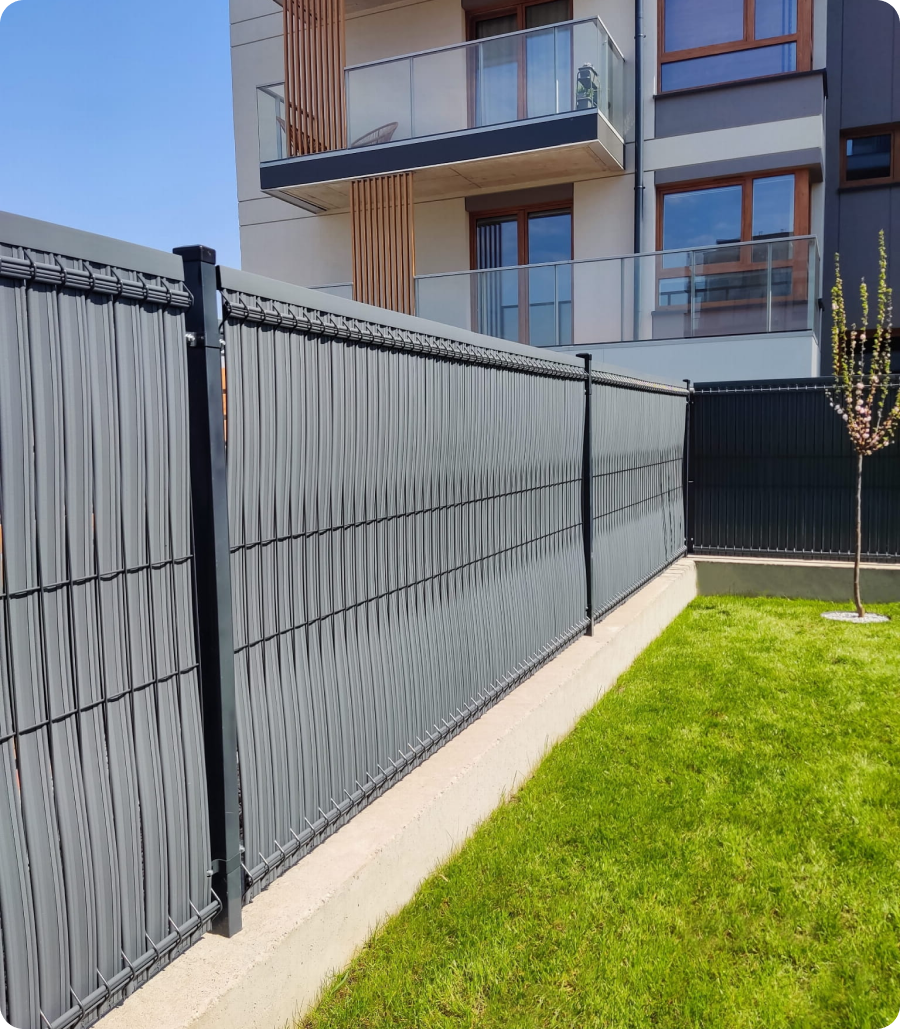 Screens for Panel Fencing